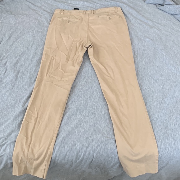 Slim Fit Khaki H&M pants - Picture 2 of 2